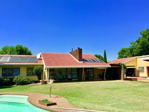 3 Bedroom House in Parkhill Gardens