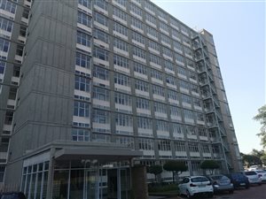 2 Bed Apartment in Bedfordview