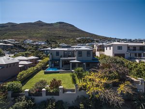 4 Bedroom House in Belvedere