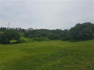 2151 m² Land available in Richem