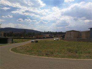 879 m² Land available in Eye of Africa