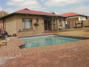 3 Bed House in South Hills