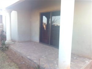 3 Bed House in Katlehong