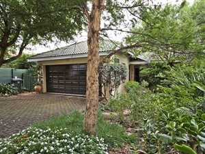 3 Bed House in Thornhill Estate