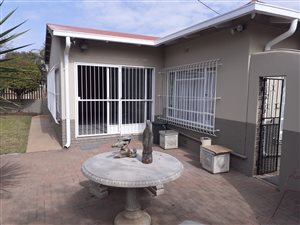 5 Bed House in Parktown Estate