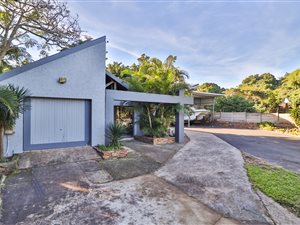 4 Bed House in Meerensee