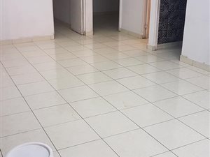 3 Bed Apartment in Risecliff