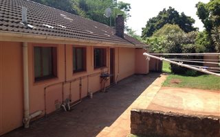 4 Bedroom House in Waterfall