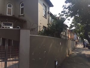 1.5 Bed Flat in Glenwood