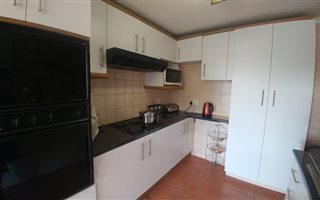 3 Bedroom House in Goedemoed