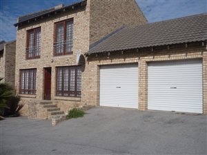 3 Bed Townhouse in Despatch