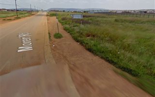 2000 m² Land available in Nellmapius