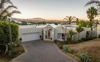 4 Bedroom House in Welgedacht
