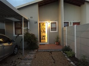 2 Bed House in Lentegeur
