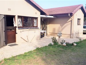 3 Bed House in La Mercy