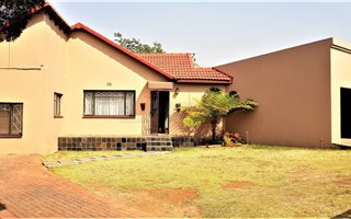3 Bedroom House in General Alberts Park