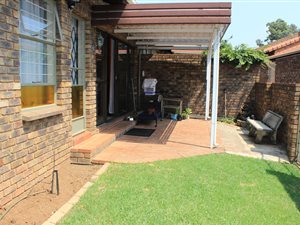 3 Bed Townhouse in Dalpark
