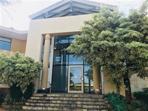 377 m² Commercial space in La Lucia