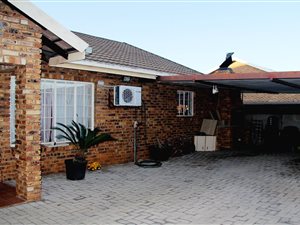 3 Bed House in Randpoort