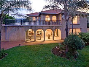 5 Bed House in Wilro Park
