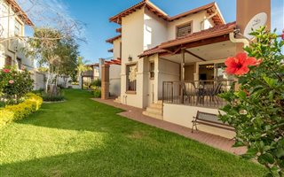 3 Bedroom House in Strubens Valley