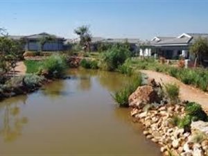 2 Bed Townhouse in Eastland Mature Lifestyle Estate