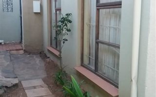 Garden Cottage in Turffontein
