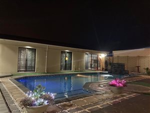 5 Bed House in Laudium