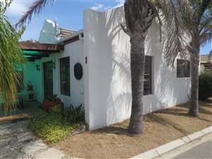 3 Bed House in Die Bos