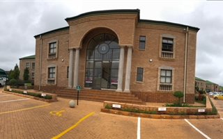 125 m² Office Space in Highveld