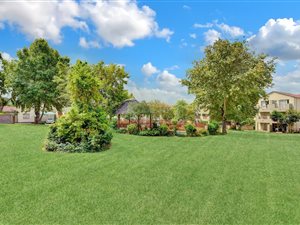 2 Bed Apartment in Bromhof