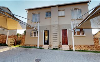 2 Bedroom Townhouse in Noordhang