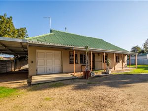 2 Bed House in Bizweni