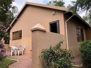 1 Bedroom House in Craighall Park