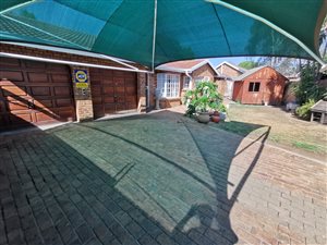 3 Bed House in Sunward Park