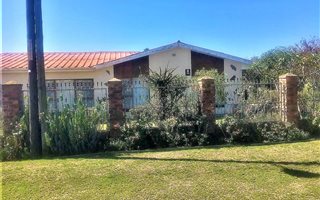 4 Bedroom House in Bothasrus