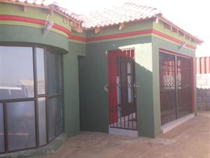 3 Bed House in Geluksdal