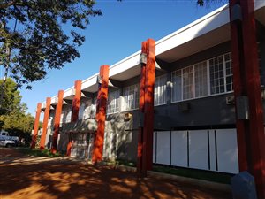 250 m² Office Space in Kimdustria