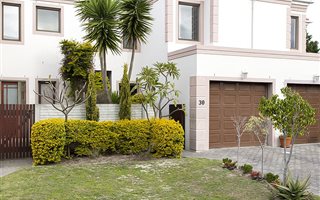 2 Bedroom House in Parklands