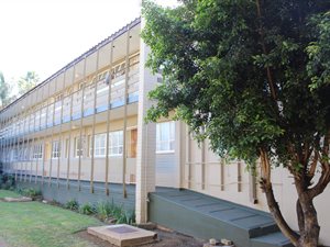 2 Bed Apartment in Hutten Heights