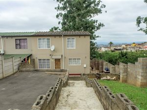 3 Bed Duplex in Bombay Heights