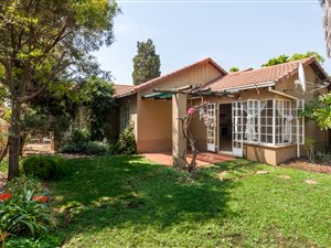 3 Bed House in Bromhof