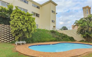 3 Bedroom Apartment in Amanzimtoti