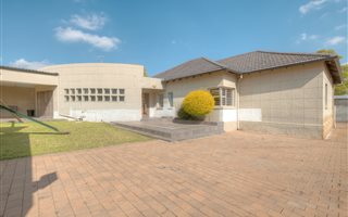 3 Bedroom House in Greenside