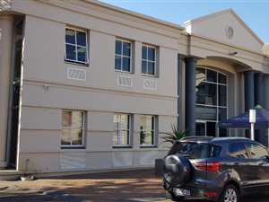 122 m² Office Space in Illovo