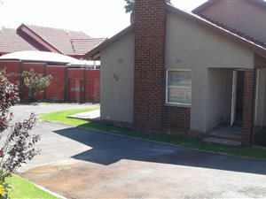 3 Bed House in Woodmere
