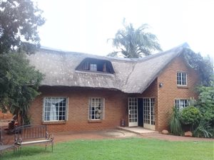 3 Bed House in Doornpoort and surrounds