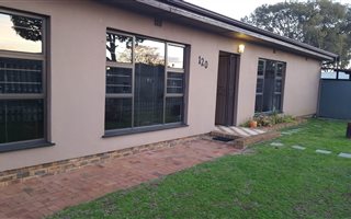 3 Bedroom House in Peerless Park