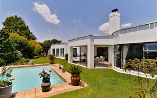 4 Bedroom House in Fairmount