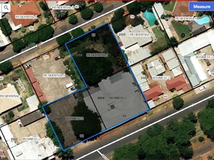 2000 m² Commercial space in Brenthurst
